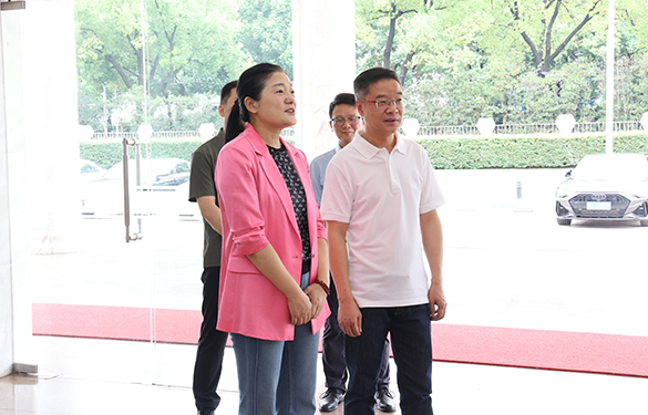 政企同心  护航度夏——溧阳市高新区管委会来太阳GG电缆开展“送清凉”慰问活动-太阳GG——太阳GG电缆 太阳GG品质